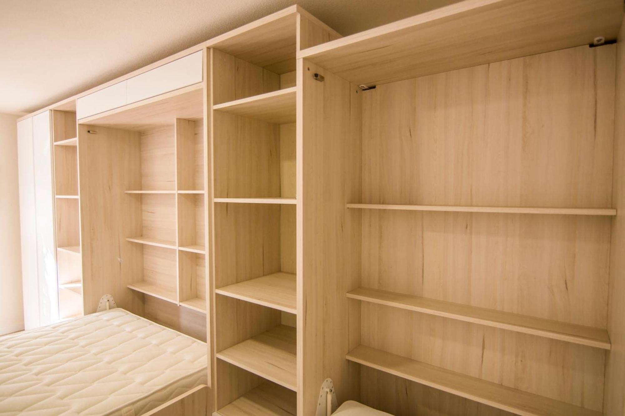 Apartamentos Plaza De Santiago - Estudios Turisticos - 1 Llave Pinto Eksteriør billede